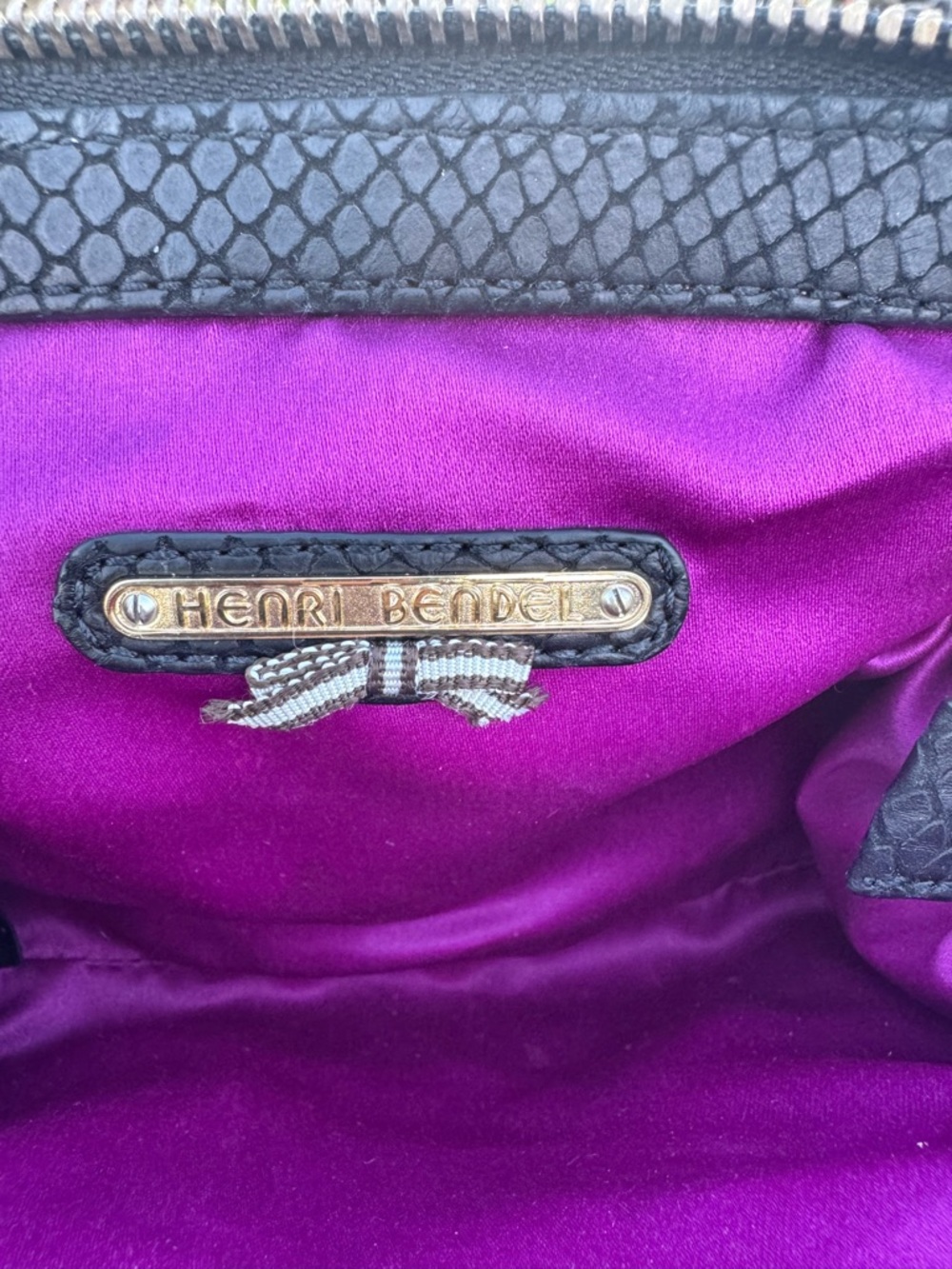 Henri Bendel Black Snakeskin Leather Cosmetic Bag Clutch Pink Lining - Picture 10 of 11